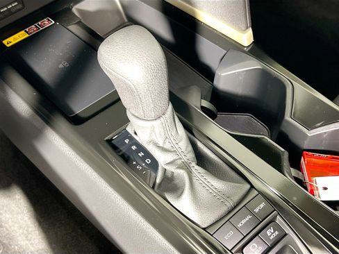 Used 2025 Toyota Camry LE FWD image 25