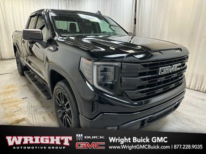 Used 2023 GMC Sierra 1500 Elevation w/ LPO, Elevation Black Package