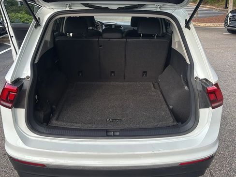 Used 2020 Volkswagen Tiguan S image 22