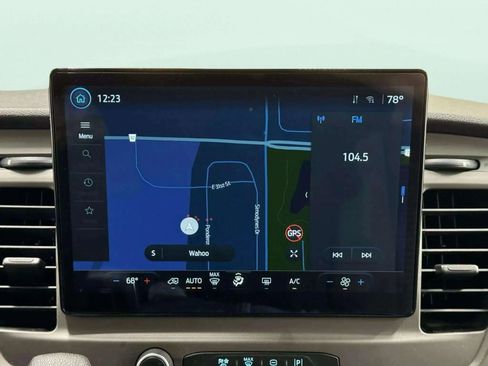 Used 2022 Ford Transit 350 XLT image 19