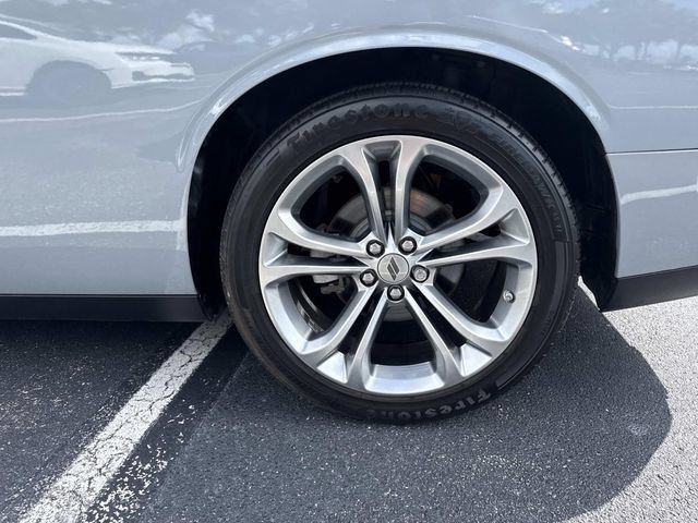 Used 2022 Dodge Challenger GT w/ Plus Package RWD image 11