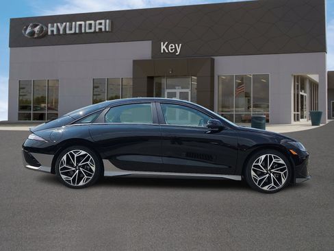 Certified 2023 Hyundai Ioniq 6 SEL w/ Cargo Package AWD/4WD image 3
