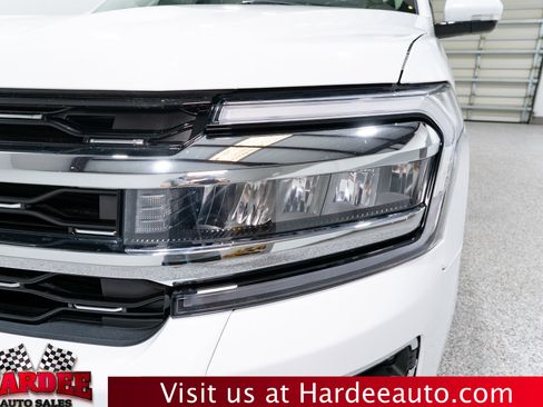 Used 2024 Ford Expedition Max Limited RWD image 8