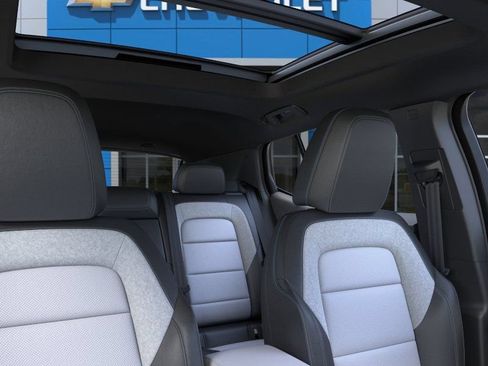 New 2026 Chevrolet Equinox EV LT AWD/4WD image 28