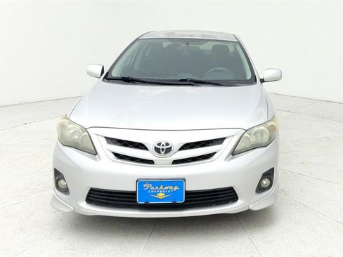 Used 2013 Toyota Corolla S image 2
