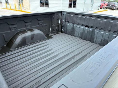 Used 2024 GMC Sierra 1500 Denali w/ Denali Reserve Package AWD/4WD image 13