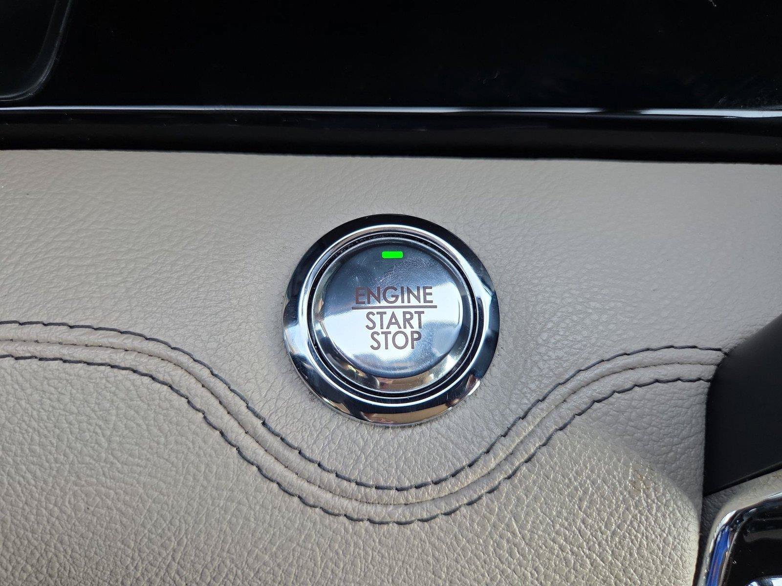 Used 2022 Lincoln Navigator L Reserve AWD/4WD image 21