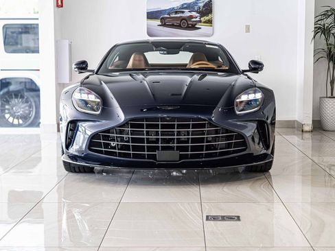 New 2026 Aston Martin V8 Vantage Coupe image 2