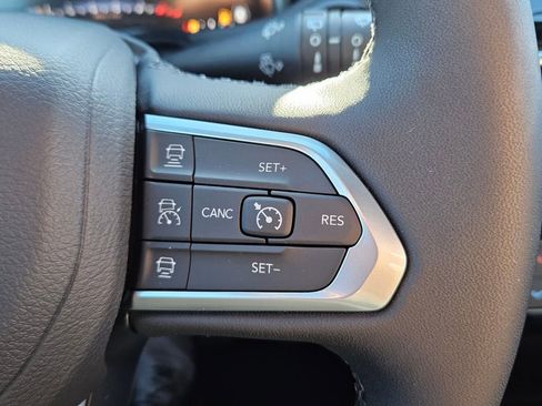 New 2026 Jeep Compass Limited w/ Sun, Sound & Navigation Group AWD/4WD image 23