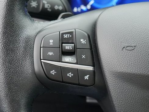 Used 2020 Ford Escape Titanium w/ Titanium Premium Package 2.0 image 18