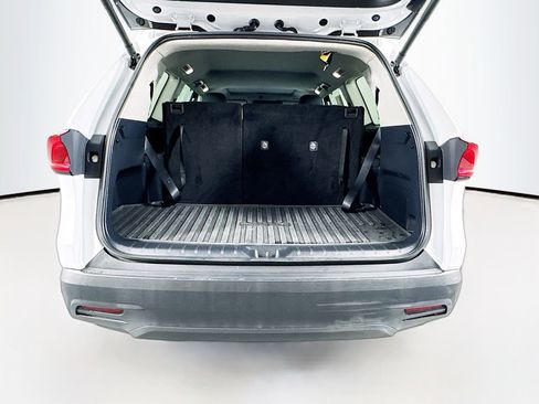 Used 2024 Toyota Grand Highlander XLE image 31