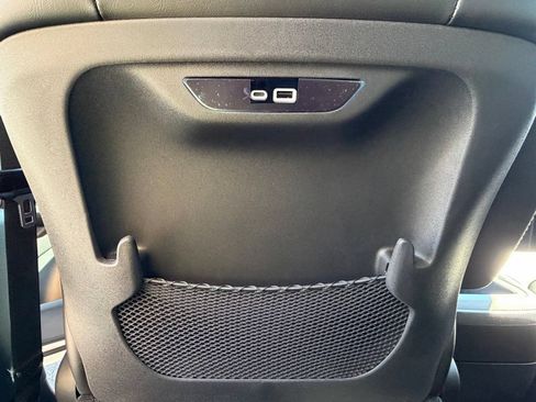 New 2026 Chrysler Pacifica Select w/ S Appearance Package FWD image 30