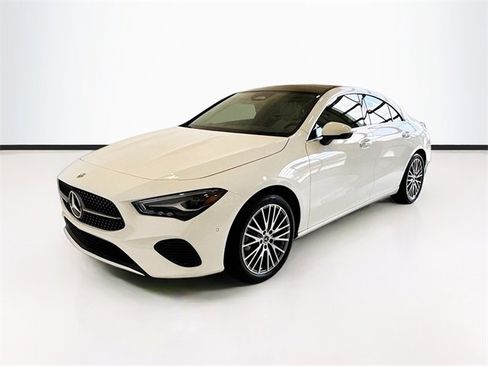 New 2025 Mercedes-Benz CLA 250 4MATIC image 1
