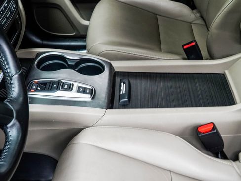 Used 2022 Honda Pilot Special Edition image 17