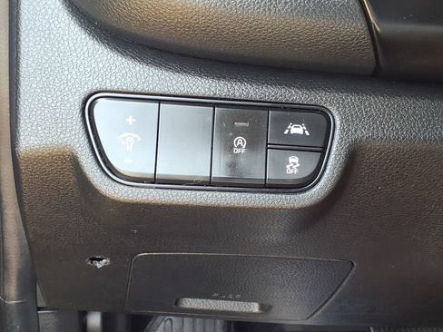 Used 2023 Kia Seltos EX AWD/4WD image 12