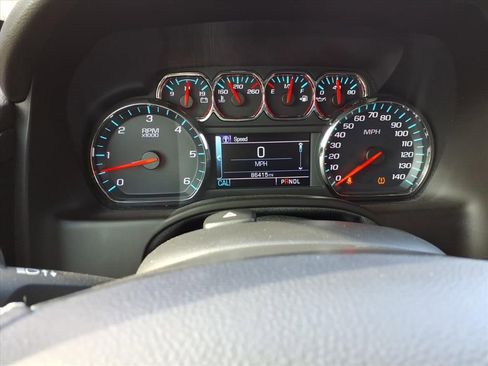 Used 2019 Chevrolet Tahoe LT w/ Texas Edition Package image 23