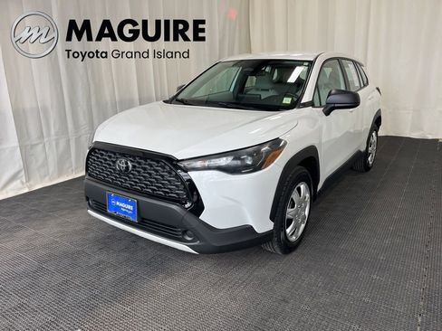 Used 2023 Toyota Corolla Cross L AWD/4WD image 1