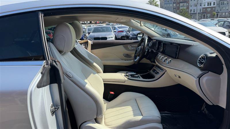 Used 2018 Mercedes-Benz E 400 Coupe image 16