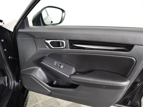 Certified 2024 Honda Civic EX-L image 40