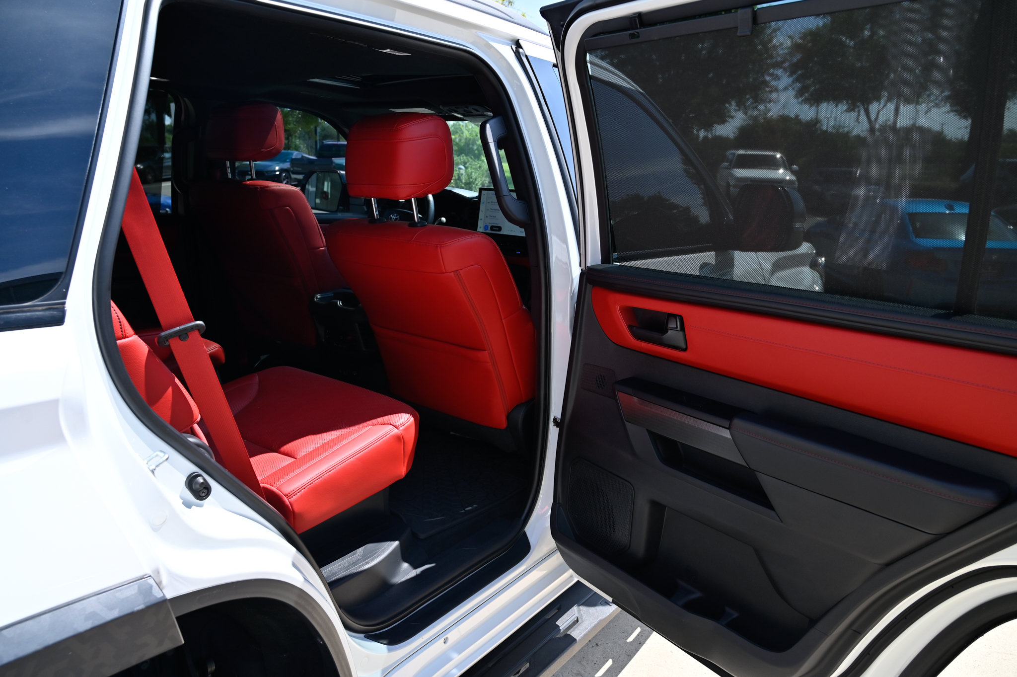 Used 2024 Toyota Sequoia TRD Pro AWD/4WD image 45