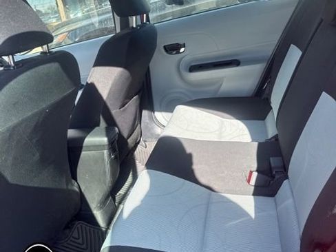 Used 2013 Toyota Prius C Two image 9