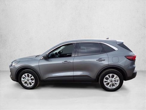 Used 2023 Ford Escape Active AWD/4WD image 2