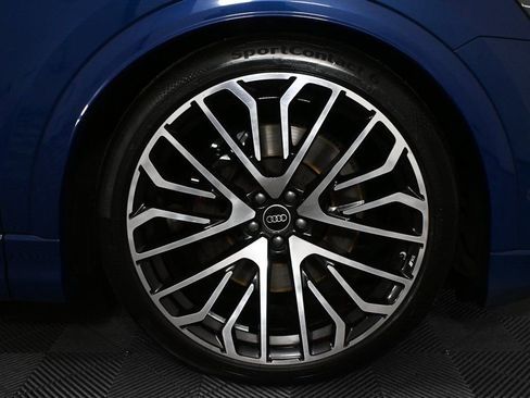 Used 2024 Audi SQ8 Prestige w/ Prestige Package image 35