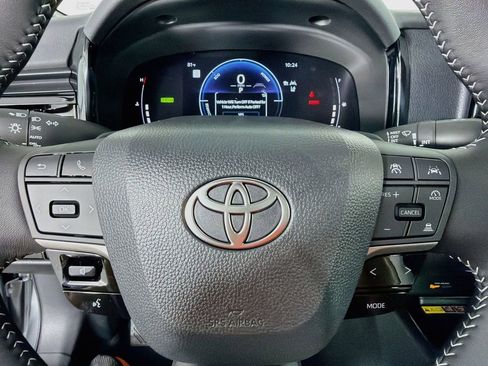 New 2026 Toyota Camry SE FWD image 14