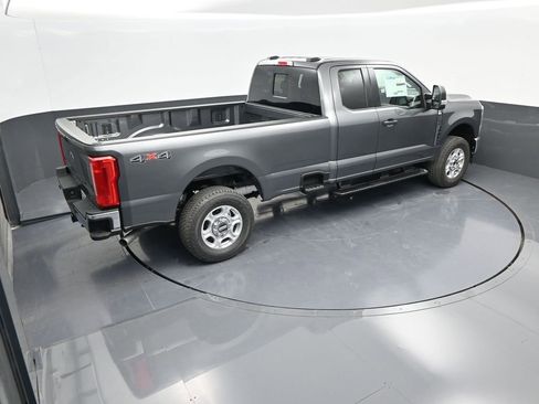 New 2026 Ford F250 XLT image 44