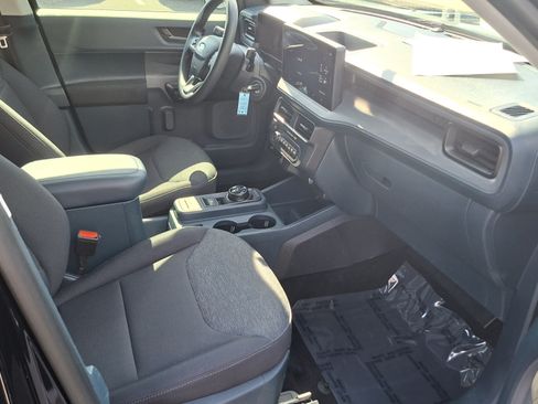 Used 2025 Ford Maverick XL FWD image 23