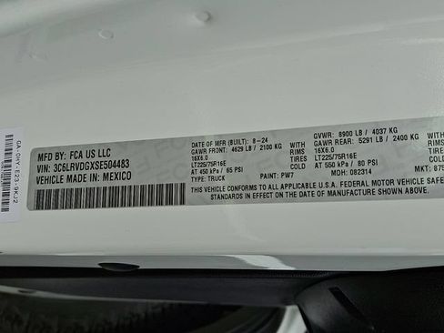 Used 2025 RAM ProMaster 2500 w/ Convenience Group FWD image 26