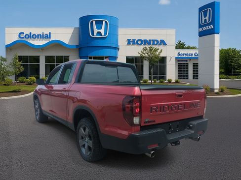 Used 2024 Honda Ridgeline TrailSport image 5