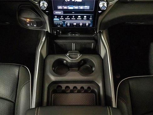 New 2025 RAM 2500 Laramie image 8