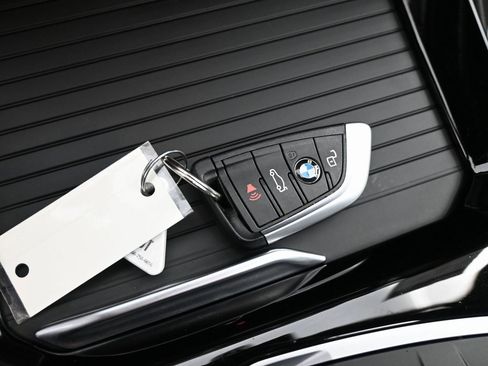 Used 2023 BMW X3 xDrive30i image 11