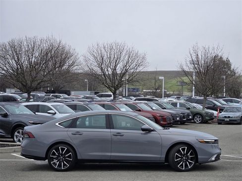 New 2025 Honda Accord Touring image 3