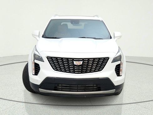 Used 2019 Cadillac XT4 Premium Luxury FWD image 3