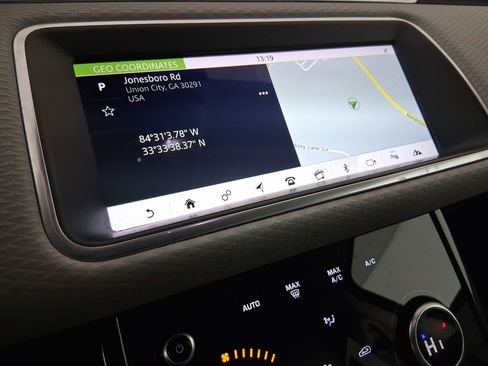 Used 2020 Land Rover Range Rover Evoque S image 22