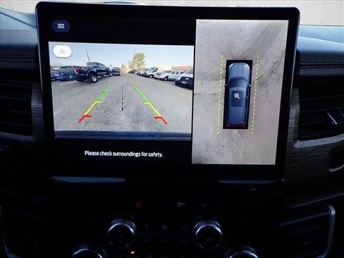 Used 2023 Ford Expedition Max Limited image 19