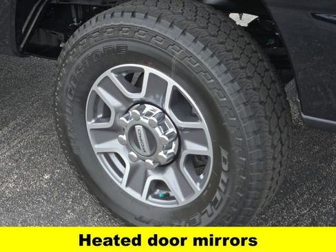 New 2025 Ford F250 Lariat w/ FX4 Off-Road Package image 11