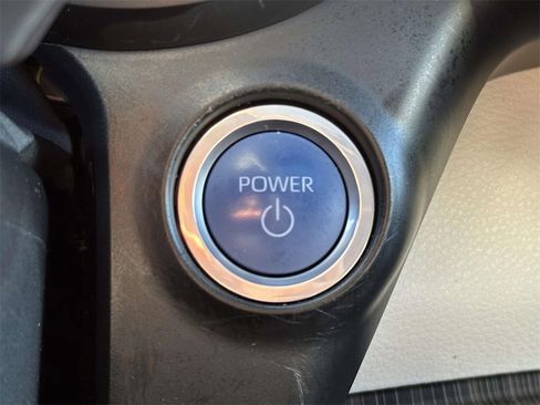 Used 2023 Toyota Sienna Platinum image 8