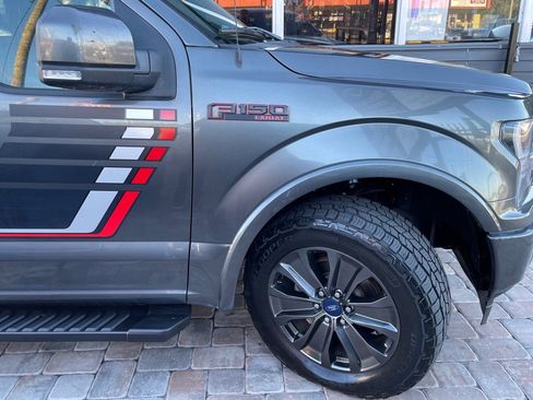 Used 2018 Ford F150 Lariat w/ Equipment Group 502A Luxury AWD/4WD image 10