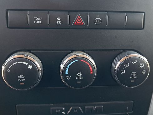 Used 2011 RAM 1500 Big Horn AWD/4WD image 21