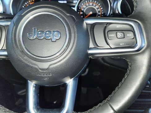 Used 2021 Jeep Wrangler Unlimited Sahara image 26