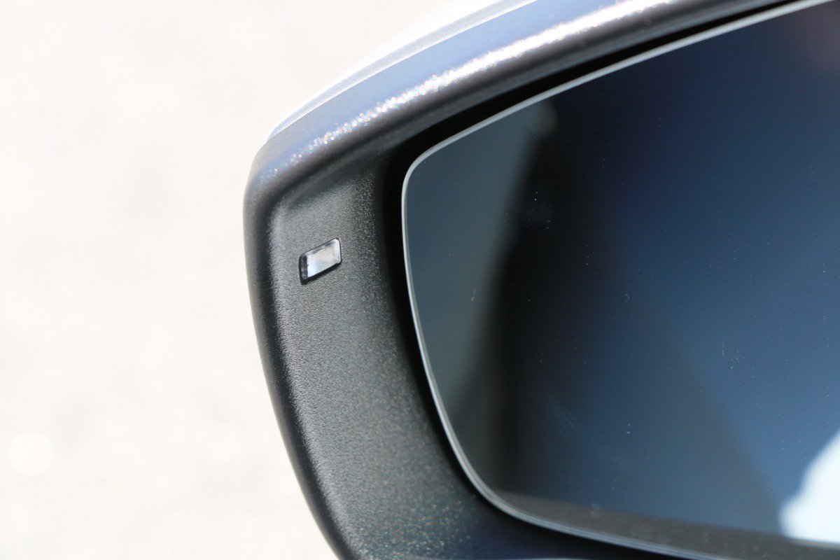 Used 2021 Volkswagen ID.4 Pro S RWD image 16