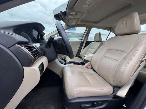 Used 2016 Honda Accord EX-L image 13