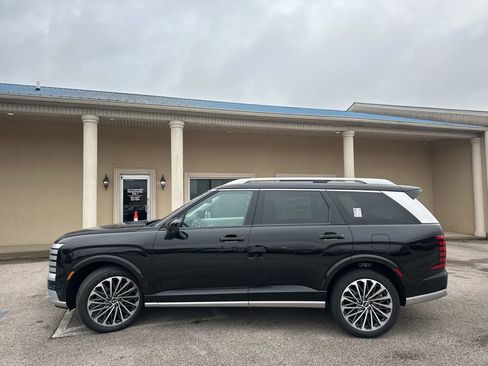 New 2026 Hyundai Palisade Calligraphy FWD image 5