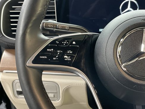 Used 2024 Mercedes-Benz GLE 450 4MATIC image 19