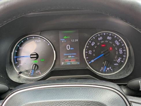 Used 2022 Toyota RAV4 XLE Premium image 11