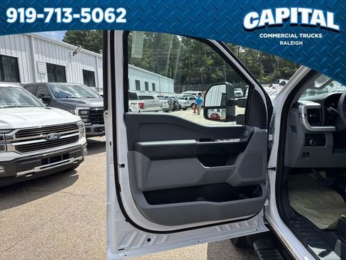 New 2025 Ford F550 4x4 Crew Cab Super Duty image 21