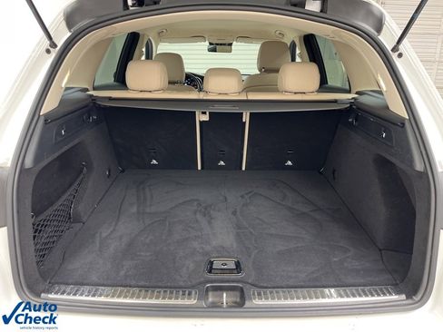 Used 2022 Mercedes-Benz GLC 300 GLC 300 w/ Premium Package Lite image 23